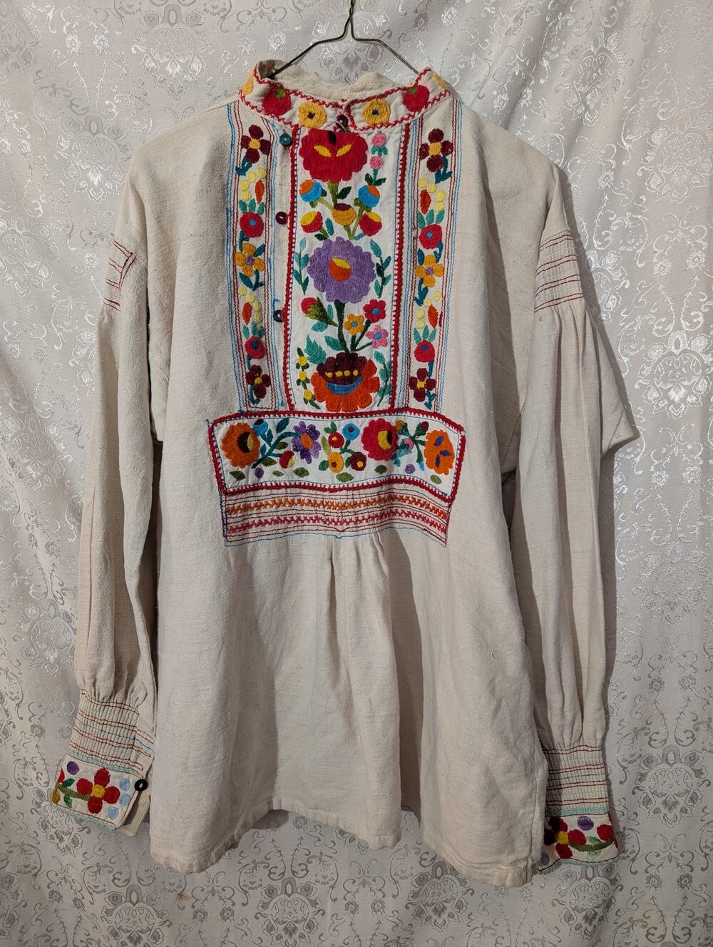 Antique 1930s European Hand Embroidered Linen Blouse Floral Vyshyvanka
